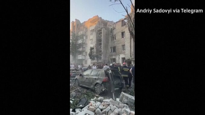 ロシアがウクライナ各地を大規模攻撃　8人死亡
