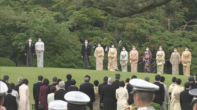 天皇皇后両陛下主催の「秋の園遊会」　ユーミン、ひふみんら招待者の名簿発表|TBS NEWS DIG