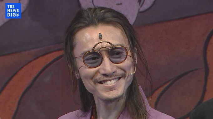 【SUPER EIGHT・安田章大】　特注サングラスで明治の浮世絵師演じる　舞台「あのよこのよ」　初日前会見 |TBS NEWS DIG