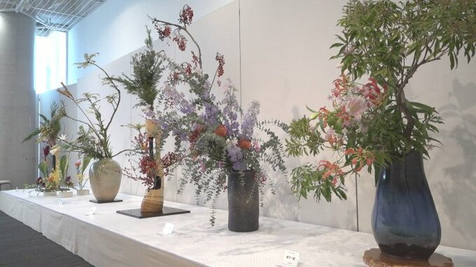 植物の様々な表情引き出す華道展　古流清光会が開催|TBS NEWS DIG