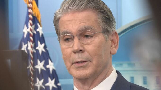 米ベッセント財務長官 イランの航空会社に対し着陸・給油・航空券の販売を禁止する意向　交渉での譲歩得るため圧力強める