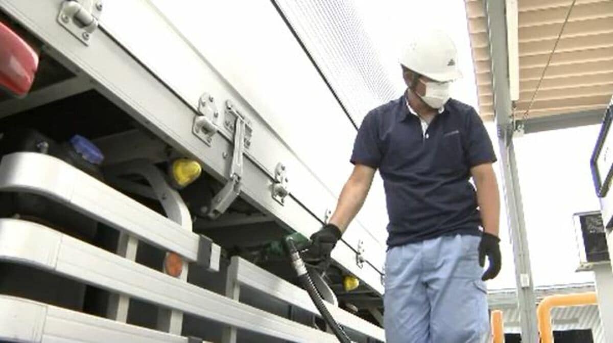 このままでは保有車両の整理や人員削減も」ガソリン価格高騰が経営を