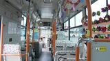 「涼を感じられるバス」公開 降車ボタンを押すと花火が上がる!寒そうな装飾も【岡山】|TBS NEWS DIG