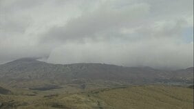 【速報】阿蘇で遊覧ヘリコプターが行方不明　乗客は台湾国籍の2人　阿蘇火山の火口付近で機体の捜索へ　【阿蘇・草千里のライブカメラ配信中】|TBS NEWS DIG