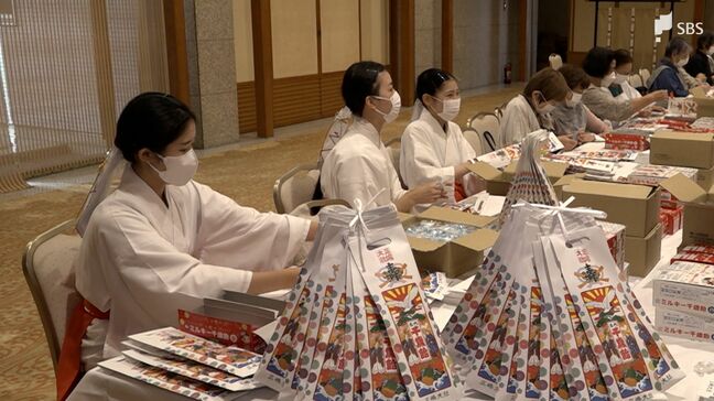三嶋大社で千歳飴の袋詰め作業「お子様の健やかな成長を願う」七五三シーズンを前に=静岡・三島市|TBS NEWS DIG