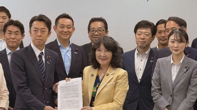 “責任ある積極財政”議員連盟が片山さつき財務大臣に提言「食料品の消費税率ゼロを必ず実現」