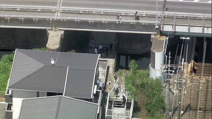 【速報】流し込んだセメントに巻き込まれ…　地下で作業していた20代の男性作業員2人が死亡　滋賀・草津市　農業用水管の古いパイプにセメント注入しふさぐ作業中|TBS NEWS DIG