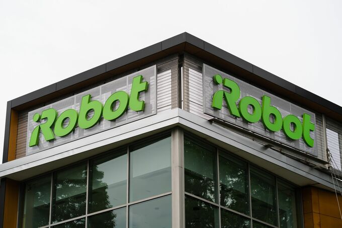 「ルンバ」製造のアイロボット株急落－事業継続能力に「重要な疑義」