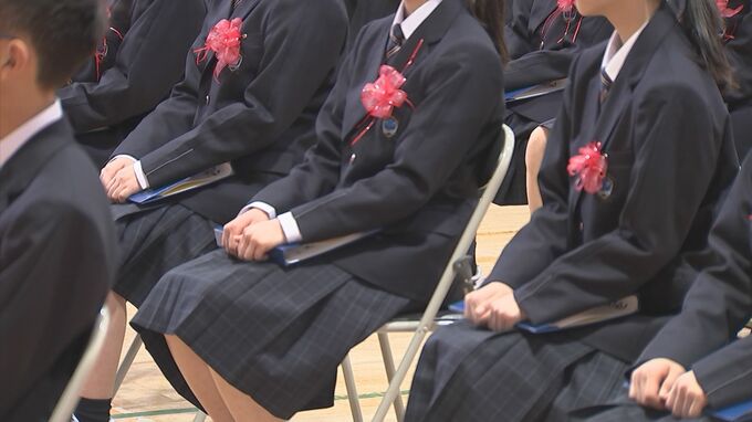 小学校の卒業式　「袴」人気の一方で…ほとんどの児童が「中学校の制服」の慣習…理由は？　|　BSSニュース | BSS山陰放送