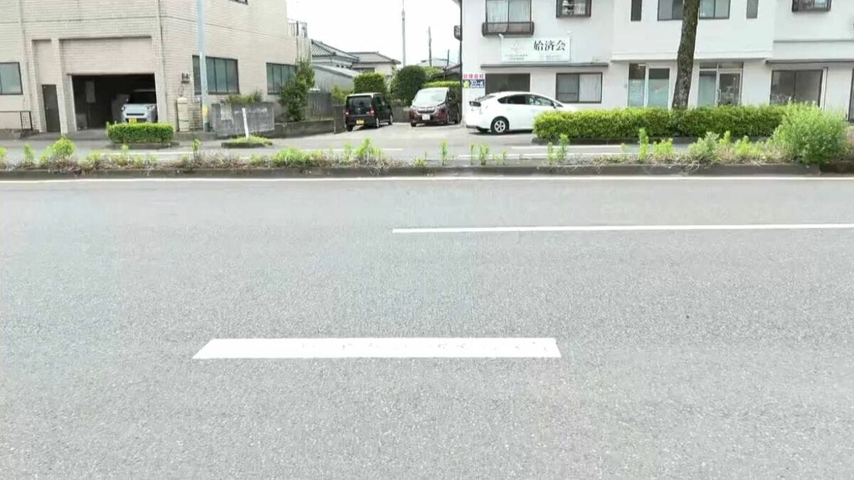 国道10号で高齢男性がトラックにはねられる　頭など強く打ち救急搬送　現場に信号や横断歩道なし　鹿児島