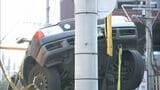 「タクシーが電柱に衝突」 70代の男性運転手にけがなし|TBS NEWS DIG