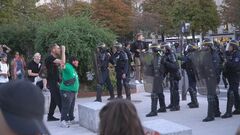 抗議デモ続くフランス　年金支給額の実質削減などの政府予算案 労働組合が撤回求める共同声明| TBS CROSS DIG with Bloomberg