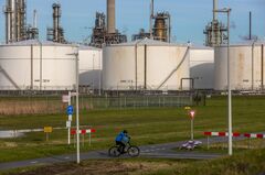 ＩＥＡ､石油余剰見通しを再度引き下げ-対ロ制裁の効果は限定的と予想| TBS CROSS DIG with Bloomberg