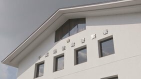 コンビニの駐車場で76歳女性が普通乗用車にはねられ死亡　車運転の41歳の男を現行犯逮捕　千葉・佐倉市|TBS NEWS DIG