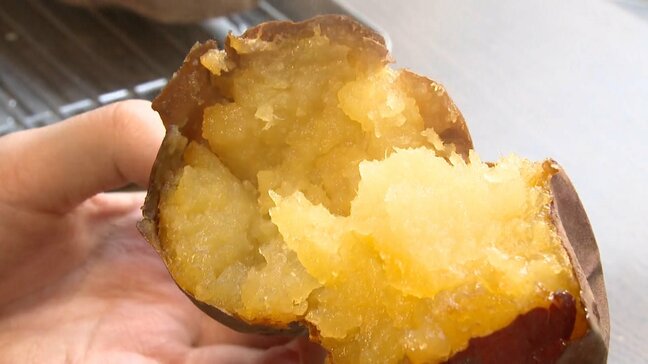 「寒くなると食べたくなる」サツマイモ 猛暑の影響で値上がりも人気 おすすめレシピは鍋!? ”おやつ代わり”干し芋もブーム|TBS NEWS DIG