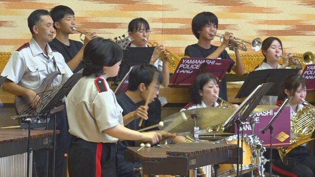 夏休みを前に中学生が犯罪に巻き込まれない防犯講和 県警音楽隊がJ-POP演奏で呼びかけ 山梨・中央市|TBS NEWS DIG