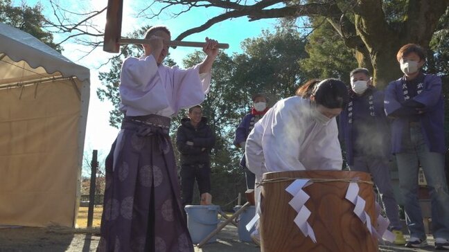 新年へ　戦国武将・武田信玄ゆかりの神社で恒例の餅つき|TBS NEWS DIG