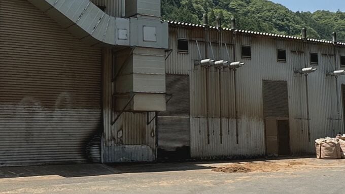 木質バイオマス発電所火災　出入口シャッター2枚が焼ける　無人の発電所で火災報知器が反応　|　BSSニュース | BSS山陰放送