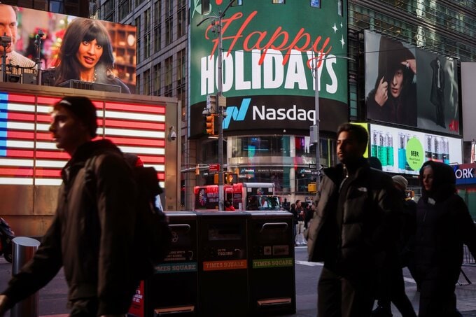 【米国市況】ハイテク株に売り、先週から反転－円は利上げ観測で堅調