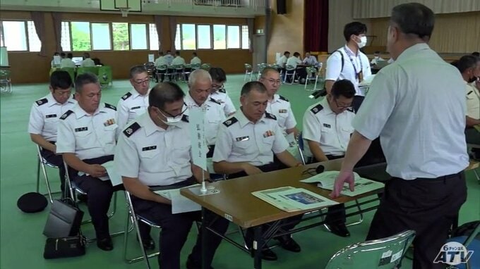 『定年退職を予定の隊員』が対象　陸上自衛隊・弘前駐屯地で合同企業説明会　参加企業は2023年の2倍以上　参加隊員は「まだまだ現役」　|　青森のニュース│ATV NEWS│青森テレビ