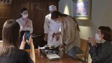 ウクライナ留学生が日本料理に挑戦~「だし巻き卵」オイシクデキタカナ? 福岡|TBS NEWS DIG