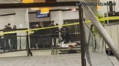 暗殺未遂など4つの罪　トランプ大統領出席の夕食会での銃撃事件でコール・アレン容疑者を起訴　有罪なら終身刑の可能性| TBS CROSS DIG with Bloomberg