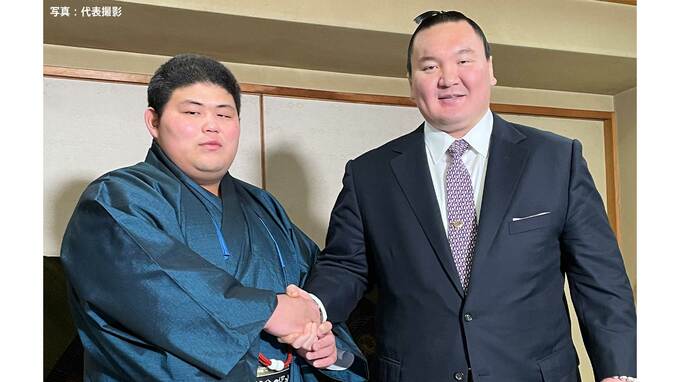 史上最速十両昇進！“令和の怪物”幕下付け出し落合「すごく光栄」師匠・宮城野親方「感謝」|TBS NEWS DIG
