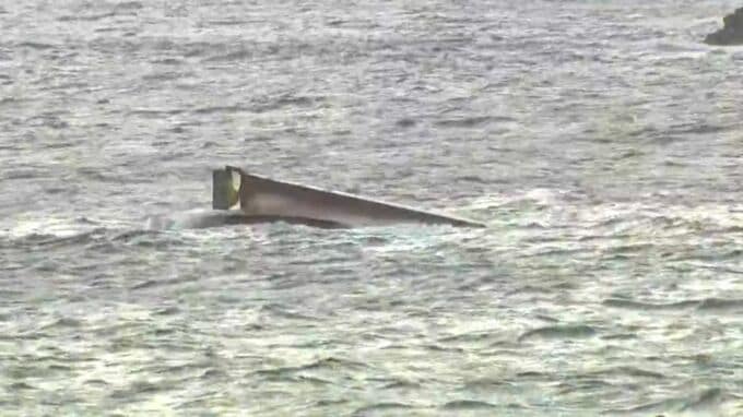 枕崎沖漁船転覆事故一夜明け　不明乗組員捜索続く|TBS NEWS DIG