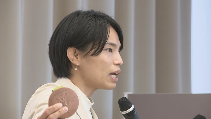 演題は“野獣の子育て”柔道金メダリストの松本薫さん「イラっとしたらトイレにこもる」トークショーで子育てを語る　|　石川県のニュース｜MRO北陸放送