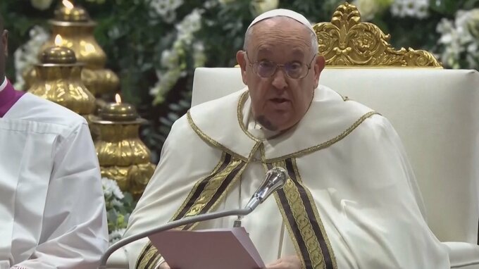 ローマ教皇フランシスコ「気管支けいれんで人工呼吸器」 予断許さない病状続く|TBS NEWS DIG