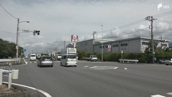 交差点でトラックと原付き衝突 原付きのベトナム国籍女性が死亡 トラック運転の男逮捕＝静岡・沼津市　|　静岡のニュース | SBSNEWS | 静岡放送