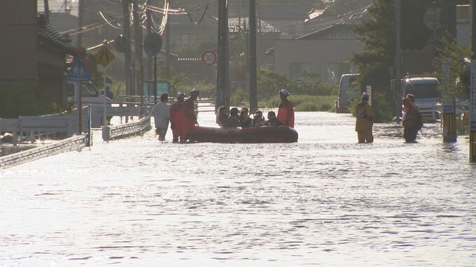 「陸の孤島だった」避難所の小学校一帯冠水で孤立…一夜過ごした住民らが早朝に無事帰宅|TBS NEWS DIG