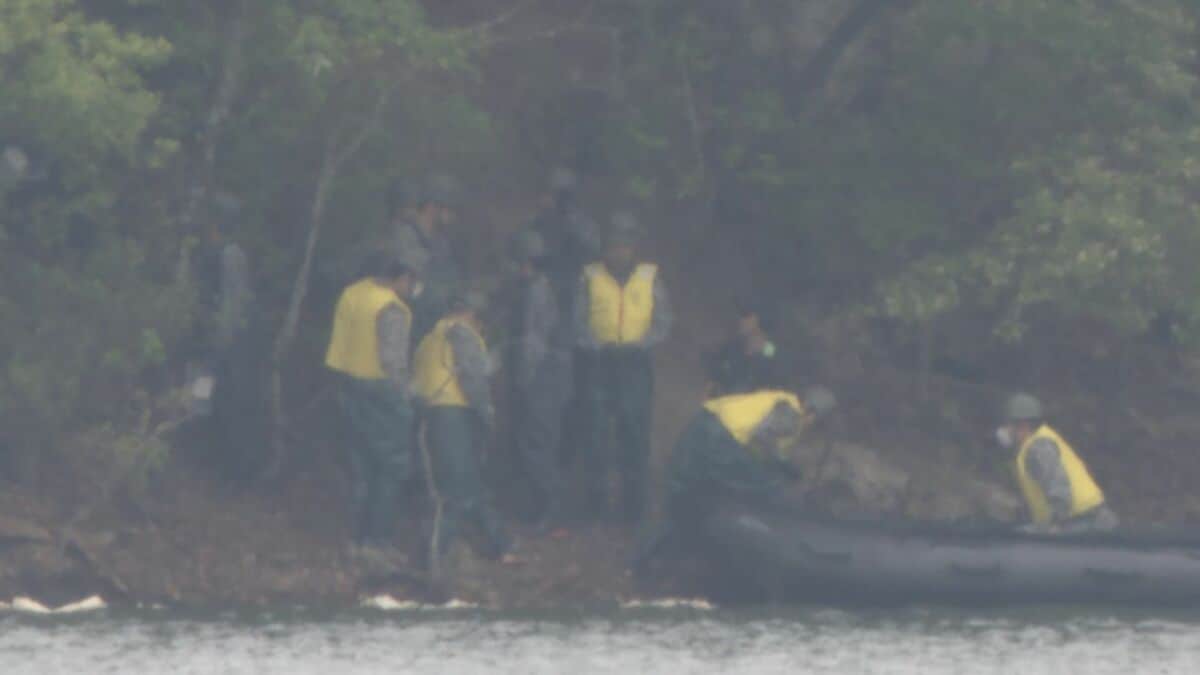 見つかった体の一部を鑑定し2人の死亡確認  自衛隊機墜落から10日目も機体の回収作業など続く  愛知・犬山市