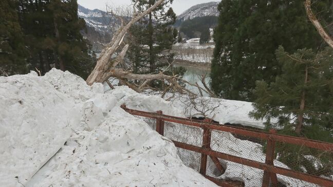 記録的な大雪で一部運休　JR只見線　運転再開は5月中旬以降　福島|TBS NEWS DIG