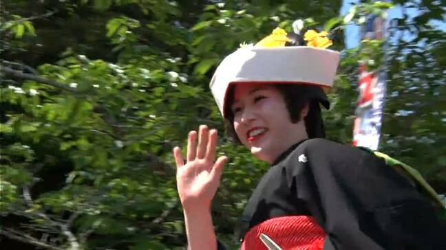 志布志市で「お釈迦まつり」シャンシャン馬で新婚夫婦を祝福　鹿児島|TBS NEWS DIG