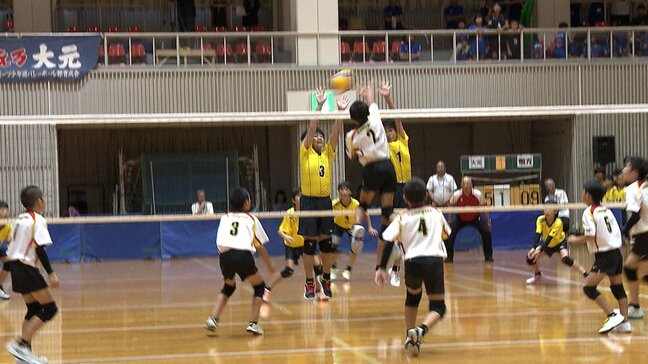小学生バレーボールの頂点を決めるECCジュニアカップ決勝大会 12チームが仲間を信じて熱い戦い【岡山】|TBS NEWS DIG