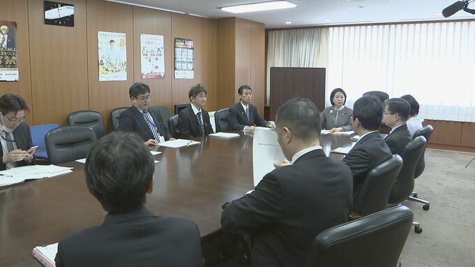 紅麹使用の製品への対応　消費者庁による連絡会議が開かれる　小林製薬の「紅麹」成分含むサプリ摂取した人に健康被害相次いでいること受けて|TBS NEWS DIG