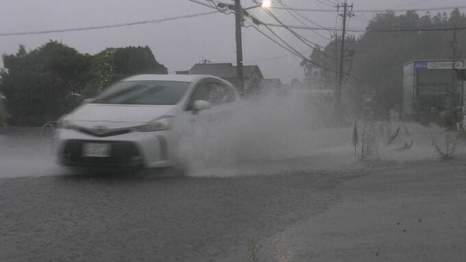 石川は活発な秋雨前線 15日にかけ土砂災害など注意・警戒を|TBS NEWS DIG