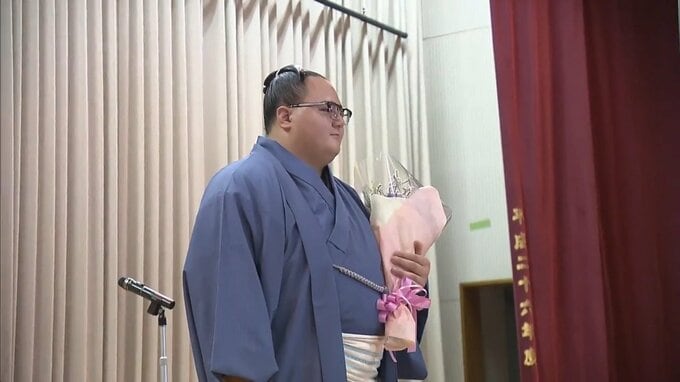 「自分の信念を持って頑張って下さい」福島市出身の新十両・丹治関　母校の中学校で後輩にエール|TBS NEWS DIG