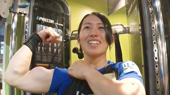 海外で大人気の「アームレスリング」、世界一に輝いた竹中絢音選手に注目【バース・デイ】|TBS NEWS DIG