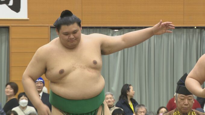 新横綱・大の里 阿武剋を破り1敗守る 大相撲名古屋場所6日目 　|　石川県のニュース｜MRO北陸放送