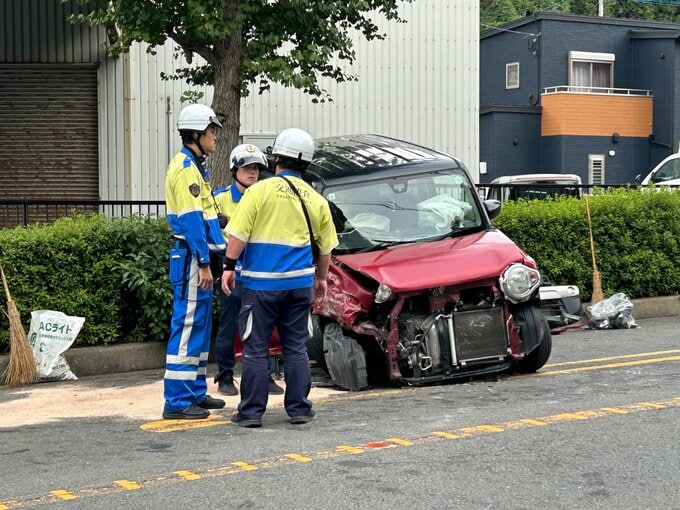 【速報】長崎市戸町で車同士の衝突事故　現場付近が交通規制（28日午後4時15分現在）|TBS NEWS DIG