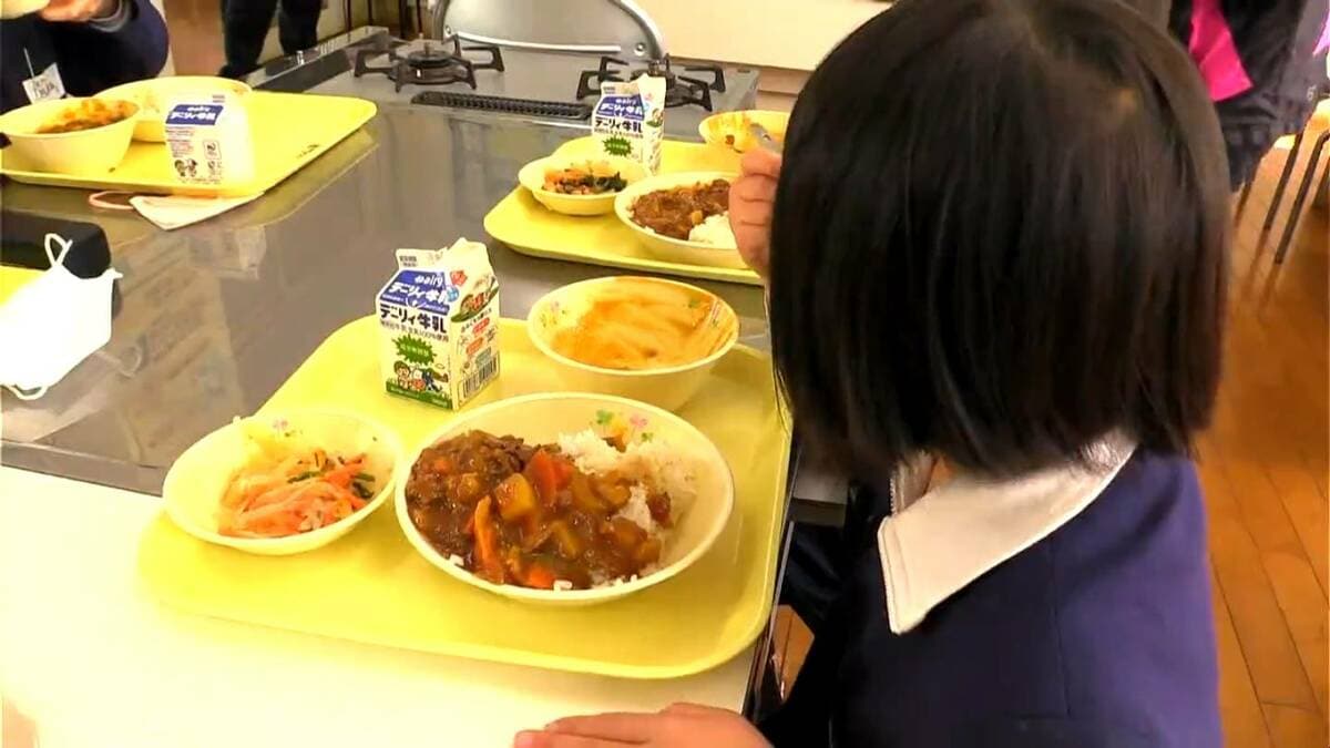 おかわり続出 最高級の黒毛和牛を使った給食 鹿児島・姶良市 | 鹿児島