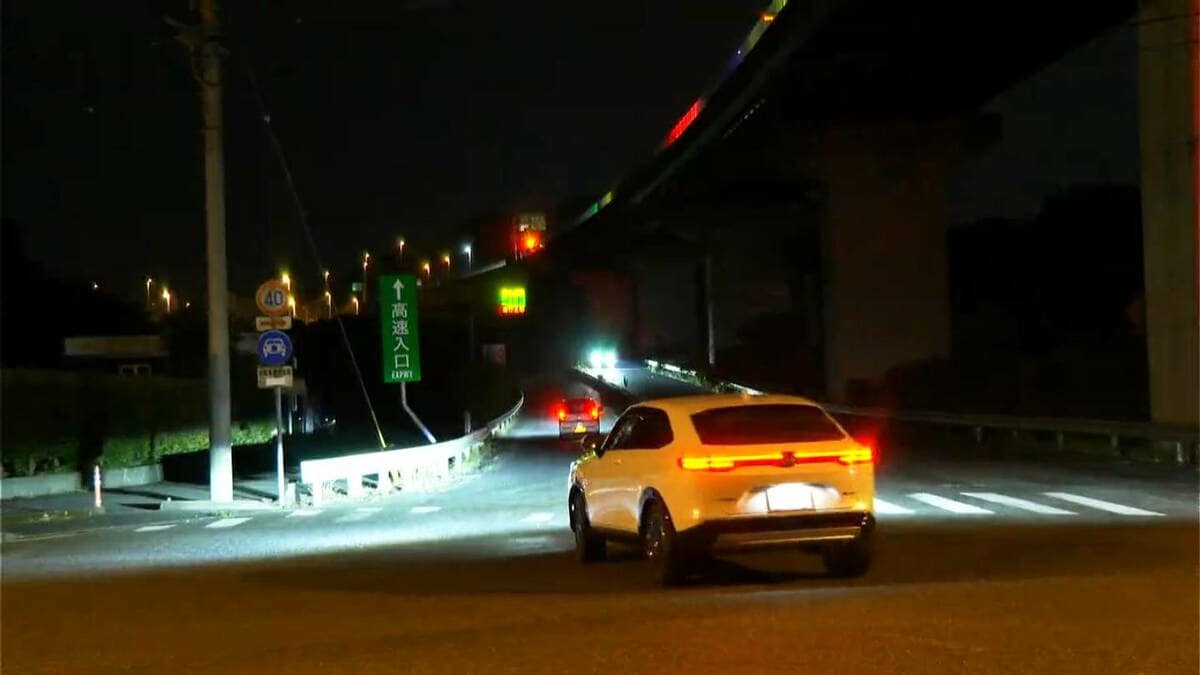 南九州西回り自動車道で乗用車と大型トラック衝突　1人死亡　7時間近く通行止めに　鹿児島