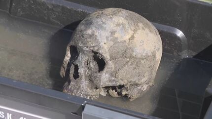 きょうは頭蓋骨発見か？戦時中水没事故のあった長生炭鉱内で前日に続き
