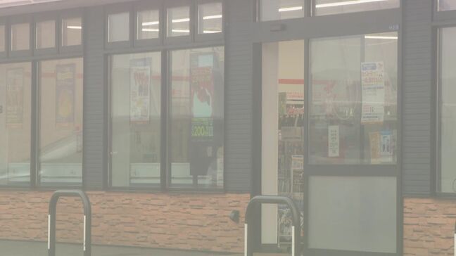 【コンビニ強盗】「金を出せ」男が現金13万円などを奪ってタクシーで逃走　約20キロ離れた現場で銃刀法違反で逮捕された自称68歳の男が関与ほのめかす|TBS NEWS DIG