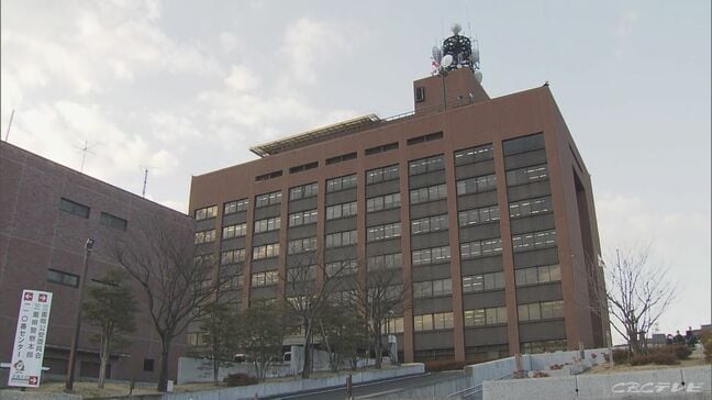 30代男性が約2400万円相当の暗号資産をだまし取られる「あなたの口座が資金洗浄に使われている｣ ビデオ通話で警察手帳や逮捕状など示され…|TBS NEWS DIG