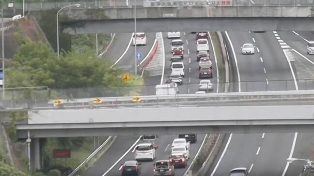 中央道・上り線　小仏トンネル付近を先頭に22kmの渋滞【13日午後4時半現在】|TBS NEWS DIG