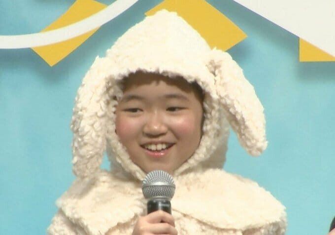 【 永尾柚乃 】　可愛らしい「ひつじ」衣装で登場も…本物の「ひつじ」さんの落とし物に困惑「スタイリストさん、ごめんなさい！」|TBS NEWS DIG