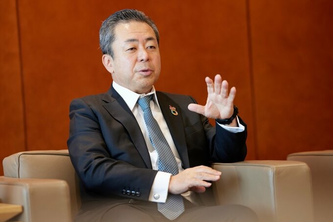 「生保レディー」から「ソナエルジュ」へ－女性限定の印象払拭へ一歩